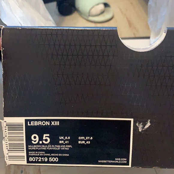 Lebron XIII - Picture 2 of 5